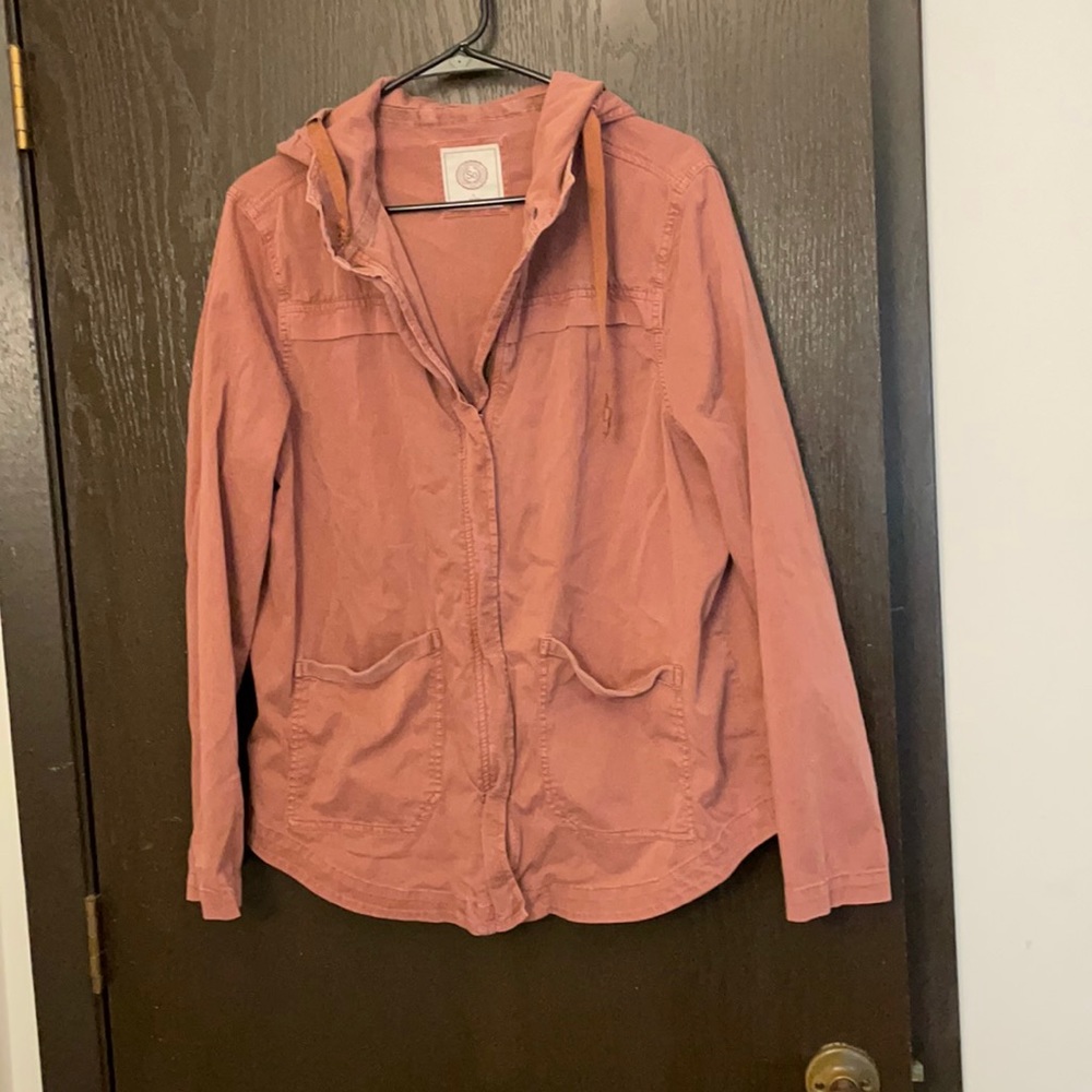 Light weight jacket